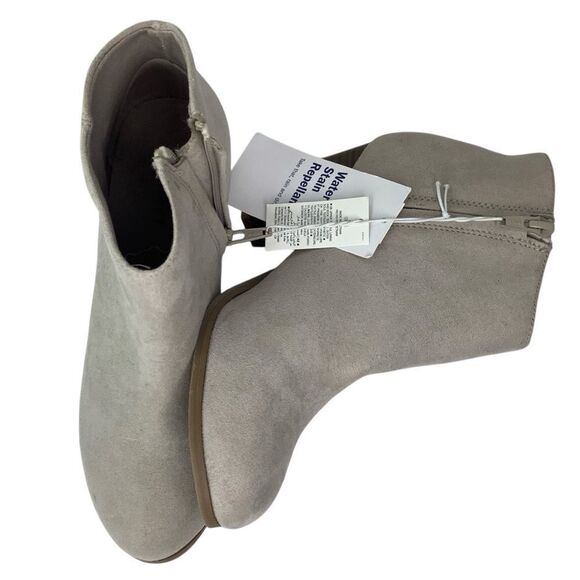 NWOT! Old Navy Faux Leather Suede Cream Brown Women’s Mid Ankle Boots Sz 6 - Picture 1 of 12